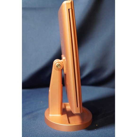 DeWEISN Tri Fold‎ Pink Vanity Mirror Needs 4 AAA or Micro USB Cable (8c5) - Picture 5 of 5